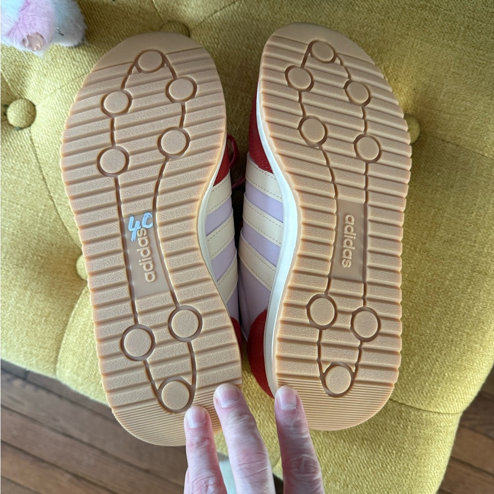 Adidas Red and White Cloudfoam Comfort Shoes - Picture 3 of 3